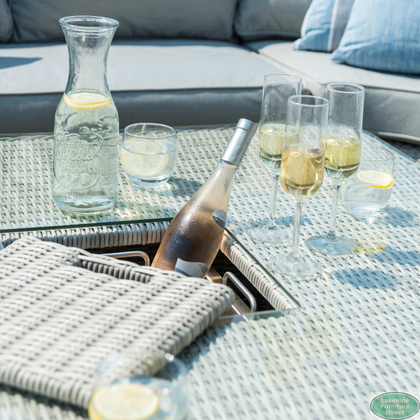 Ice bucket deals dining table