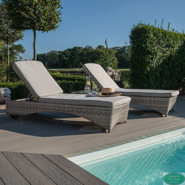 Cheap shop pool loungers